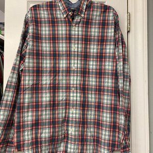 Crown & Ivy Red & Green Plaid Men’s Button Down Casual Shirt. Size M.